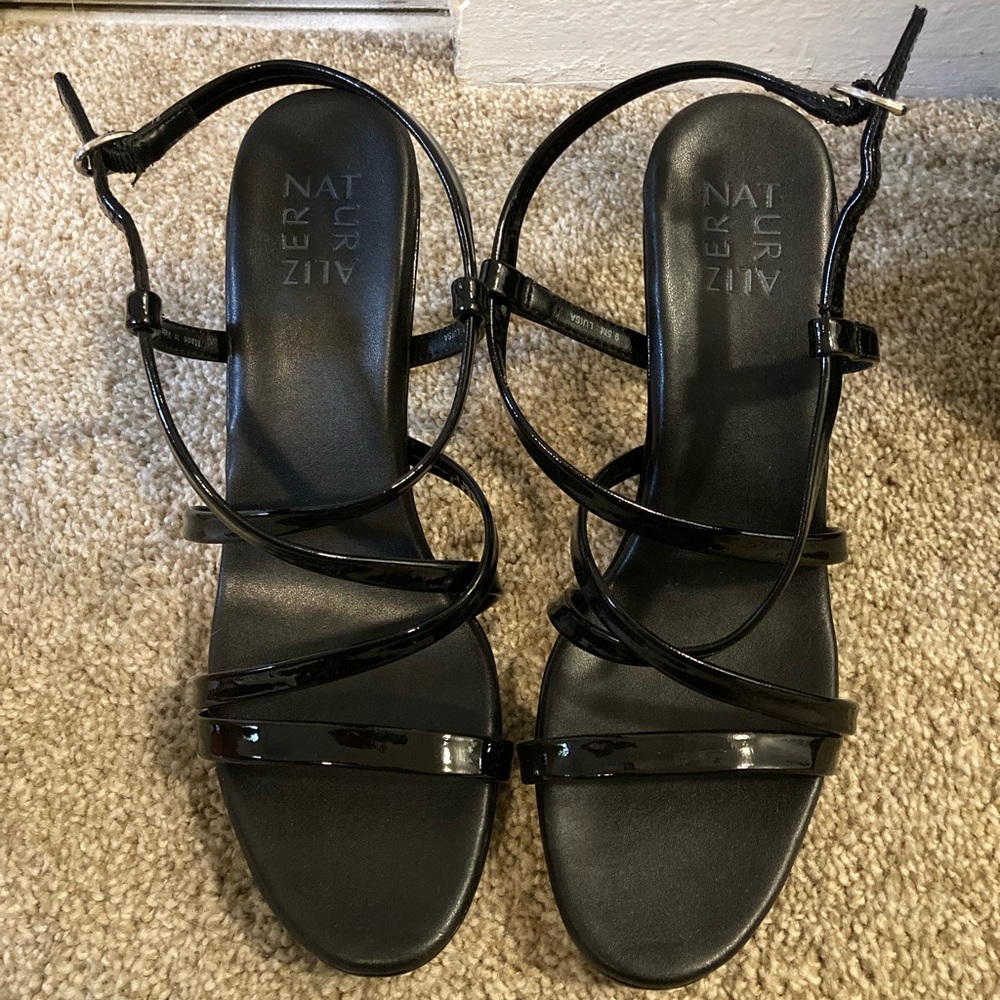 Naturalizer Black Patent Strappy Heels Sz 9.5